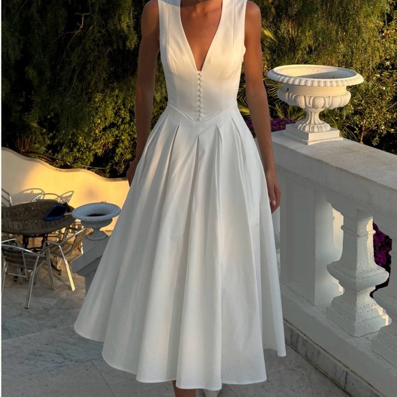 Meshki Dresses & Skirts - Meshki Keely Cotton Sleeveless Midi Dress